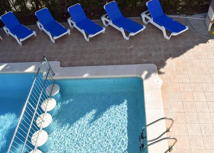 Apartman Alexia Sol 1st Floor Stairs 1br Pool View 9 Min To Sea 5min To Town At1833 Port de Pollença