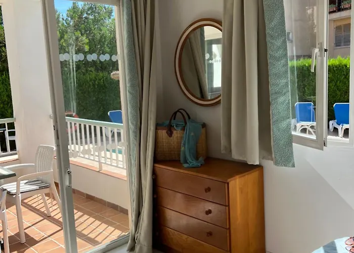 Apartman Alexia Sol 1st Floor Stairs 1br Pool View 9 Min To Sea 5min To Town At1833 Port de Pollença