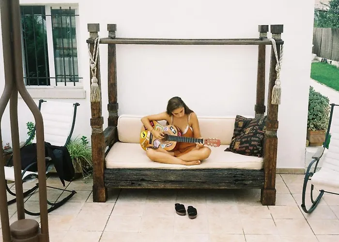 Alexia Sol 1st Floor Stairs 1br Pool View 9 Min To Sea 5min To Town At1833 *